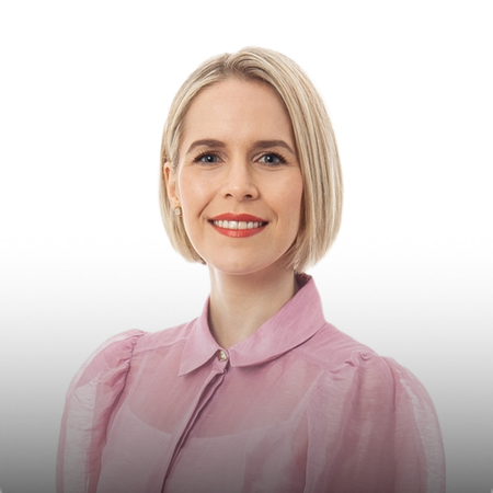  Cara Odenthal