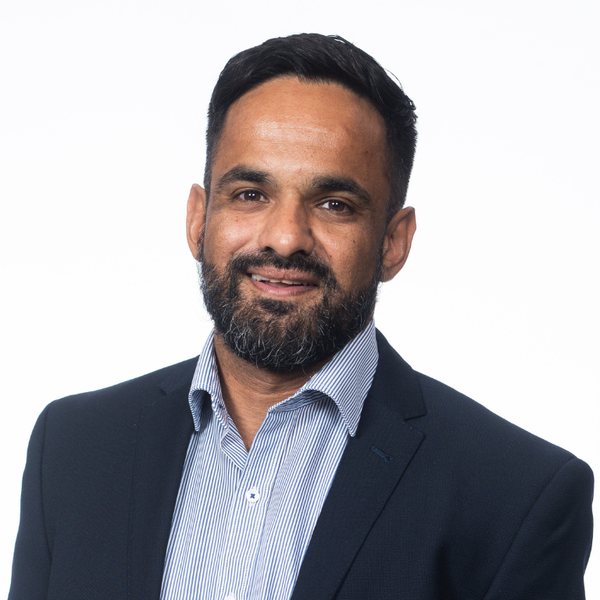 https://www.qscan.com.au/wp-content/uploads/2022/10/Dr-Michael-Krelszheim-website.png