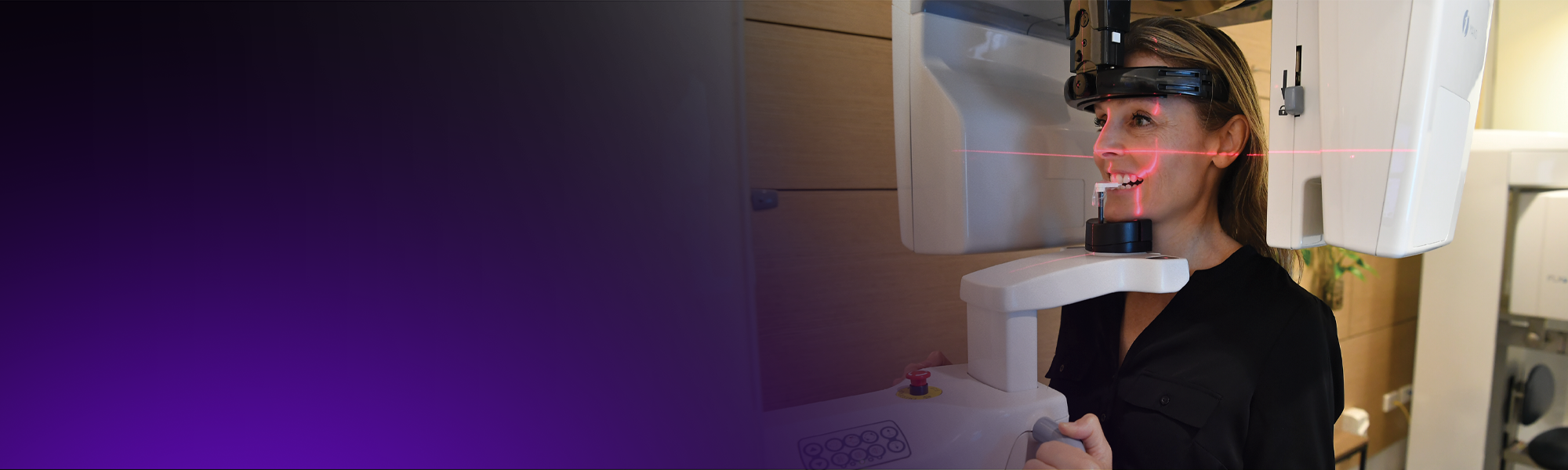 A female patient has an OPG scan. 